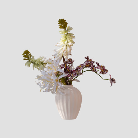 Ivory & Plum Bouquet