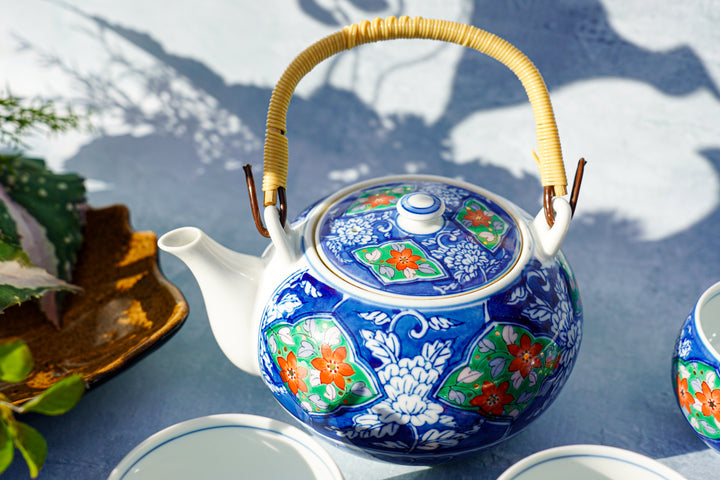 Hana Imari — Hand-Painted Japanese Porcelain Tea Set (10-Piece)