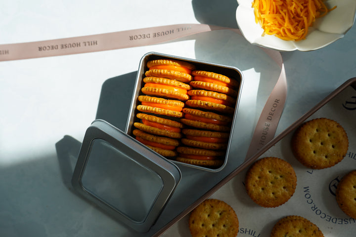 Cheddar Cheese Herb Nougat Cracker