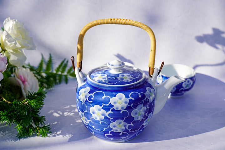 Ume no Kumo — Handcrafted Japanese Tea Set (6-Piece)