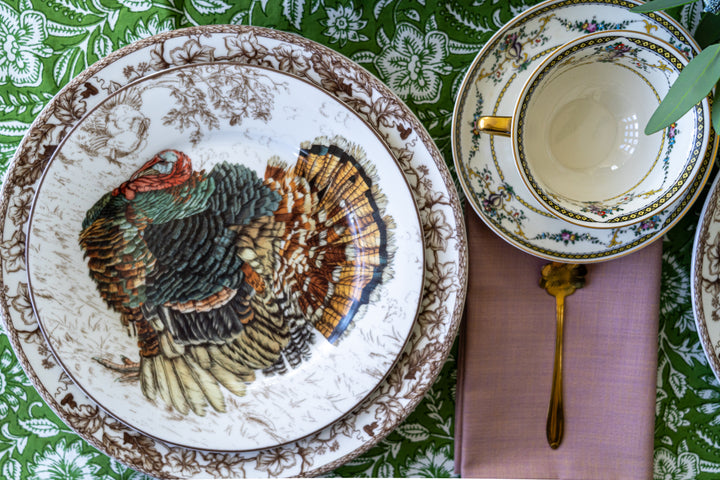 The Thanksgiving afternoon  — Tea Table for Rent