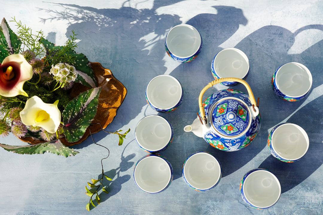 Hana Imari — Hand-Painted Japanese Porcelain Tea Set (10-Piece)