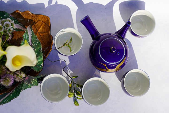 Late Check-In Tea Set