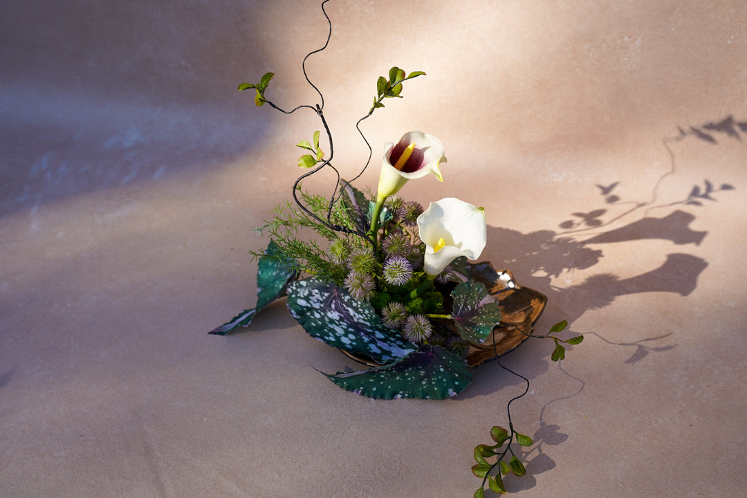 Ivory Drift Ikebana