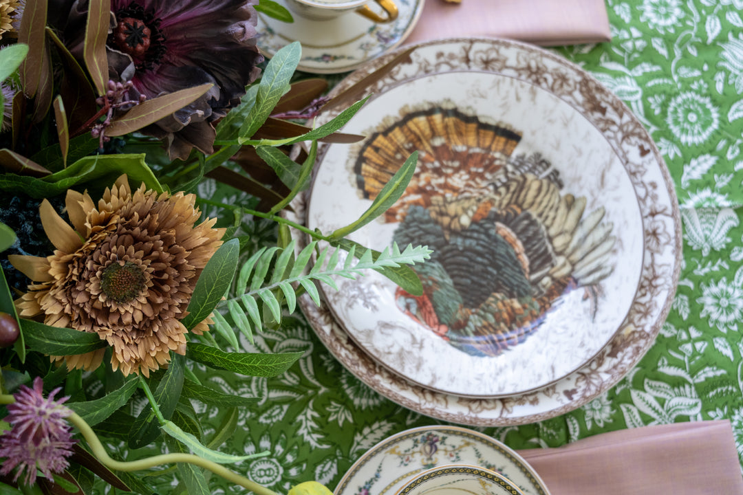 The Thanksgiving afternoon  — Tea Table for Rent